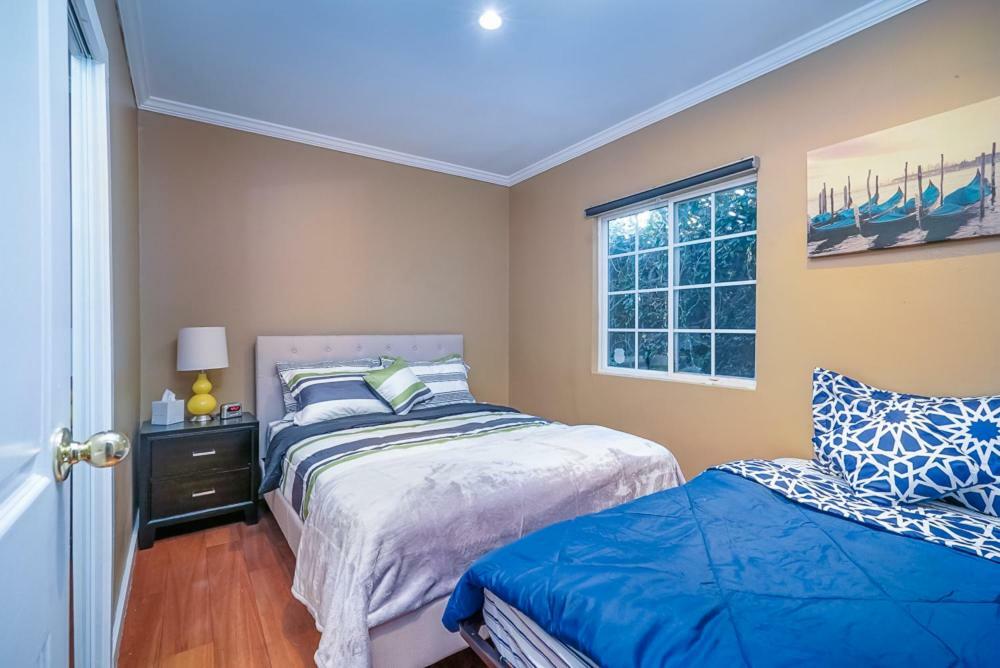 Ferienwohnung Stylish 2 Bed & 2 Bath At The Heart Of Hollywood With Free Parking - One Car Only Los Angeles Exterior foto